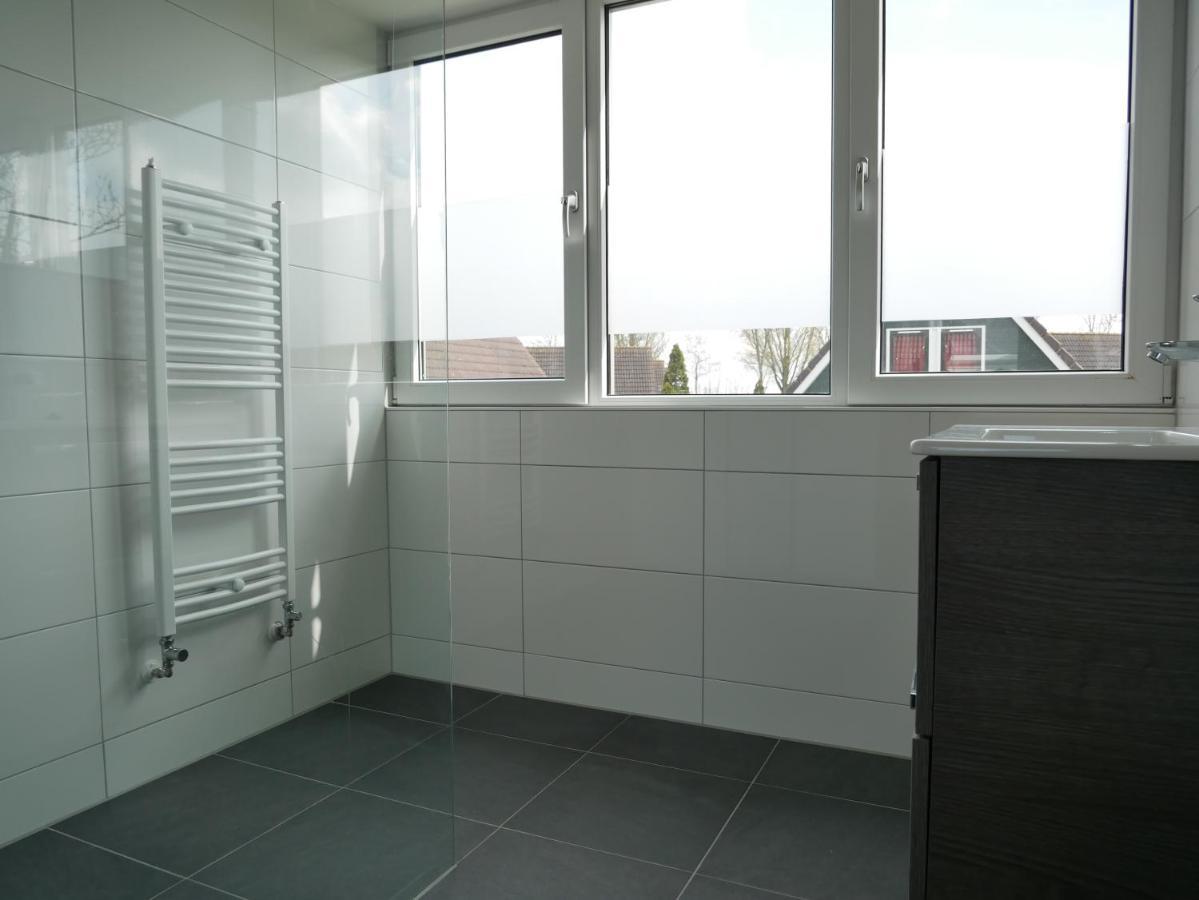 De Wielen 64 Sint Maarten Luaran gambar