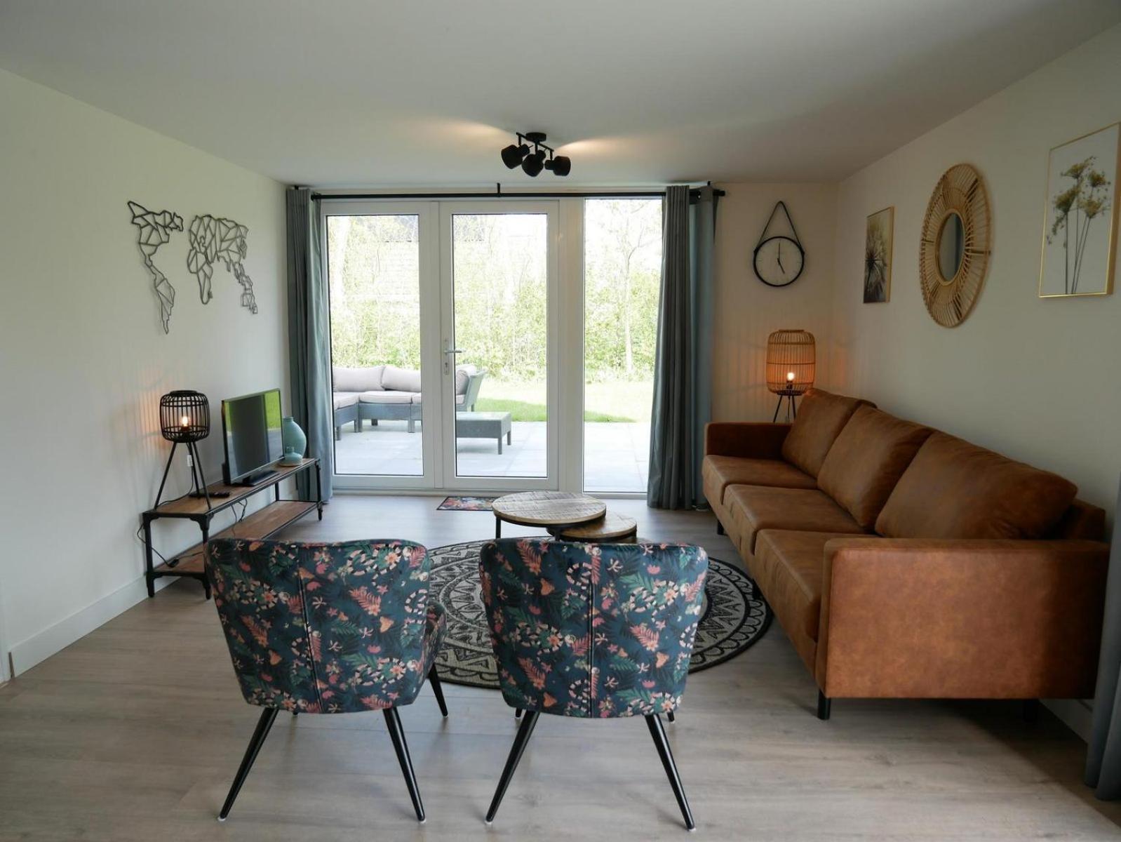 De Wielen 64 Sint Maarten Luaran gambar